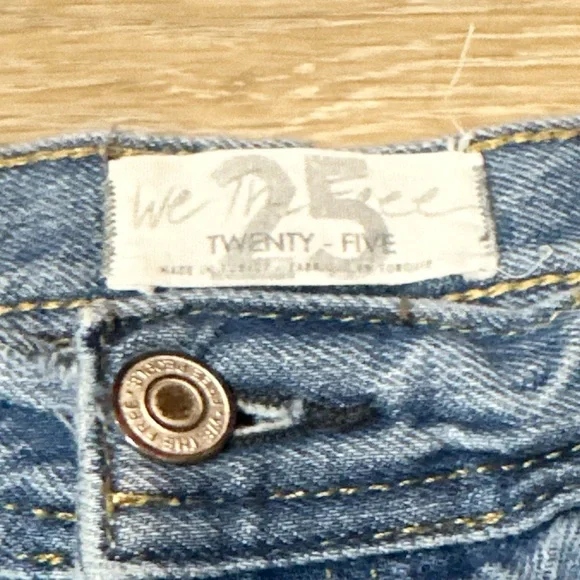 We The Free Maggie Mid Rise Straight Distressed Jeans in Light Stone - Picture 11 of 16